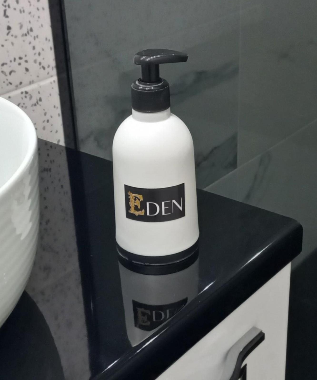 Ni Pansion Eden酒店 客房 照片